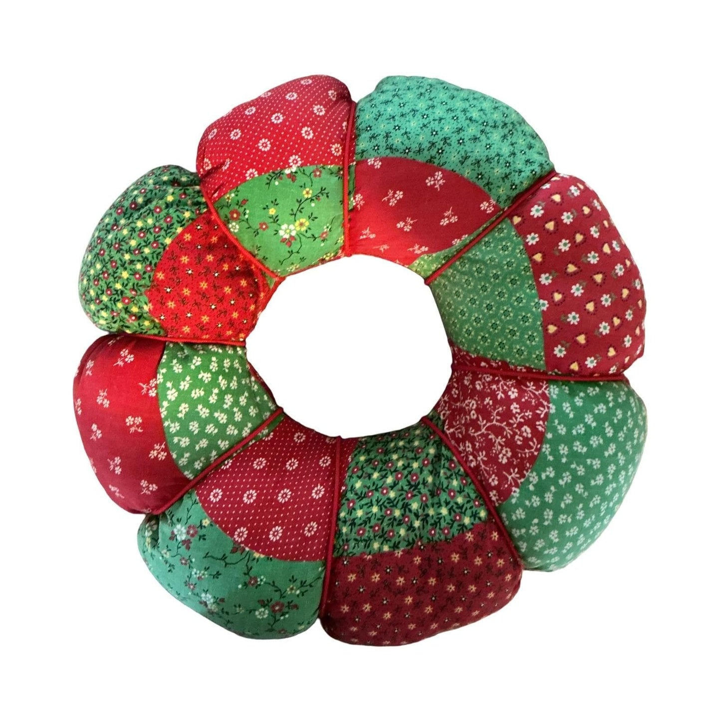 Vintage Quilted Patchwork Puff Wreath Red Green Floral Calico Christmas 15"