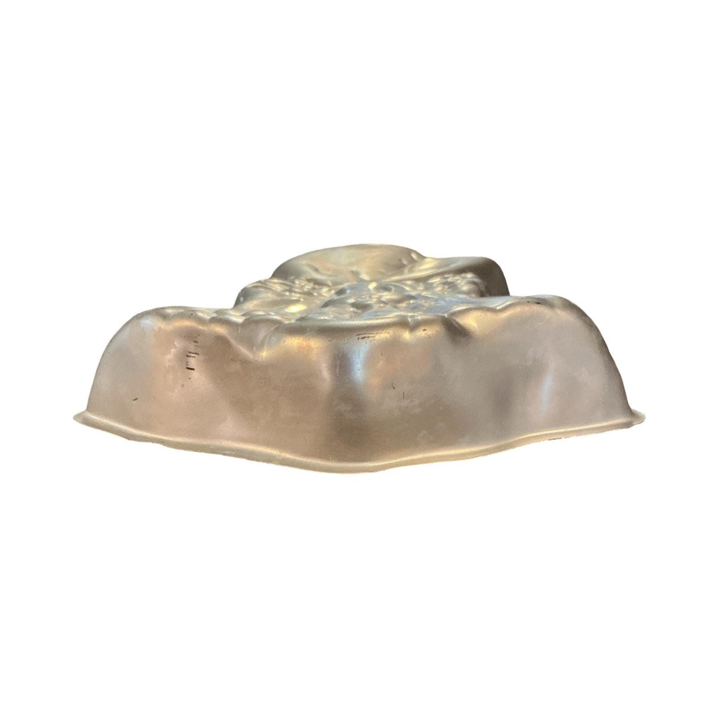 Wilton Holly Hobbie Vintage 1975 Aluminum Cake Pan 502-194 Silver Retro Baking