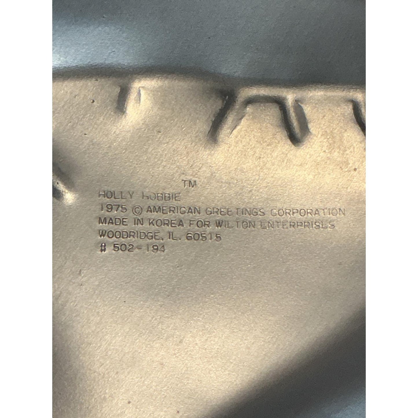 Wilton Holly Hobbie Vintage 1975 Aluminum Cake Pan 502-194 Silver Retro Baking
