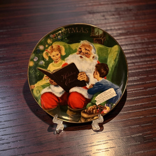 Avon Storytime with Santa 2006 Collectible Plate Hal Frenck 22K Gold Trim 8 inch